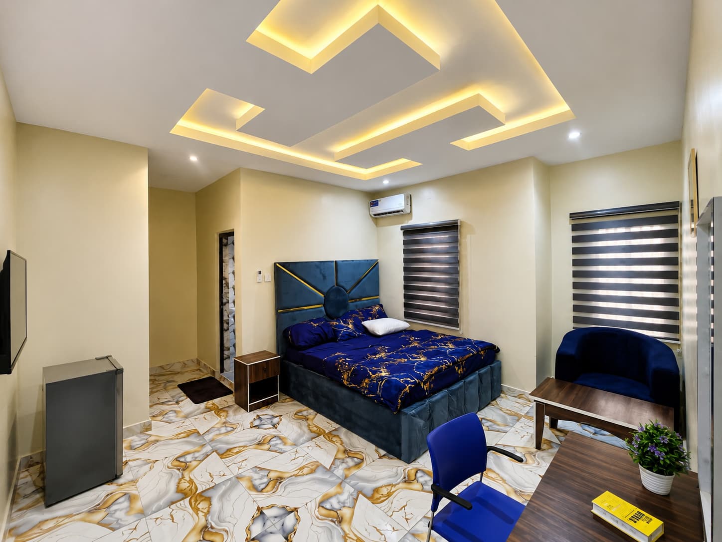 Eva Suite